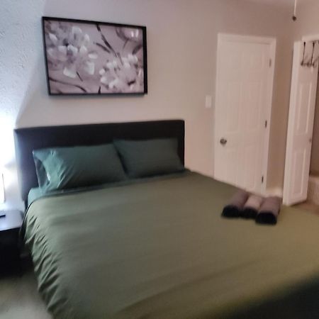 Tranquil Oasis - Private Rooms -Near Downtown Indianapolis Esterno foto
