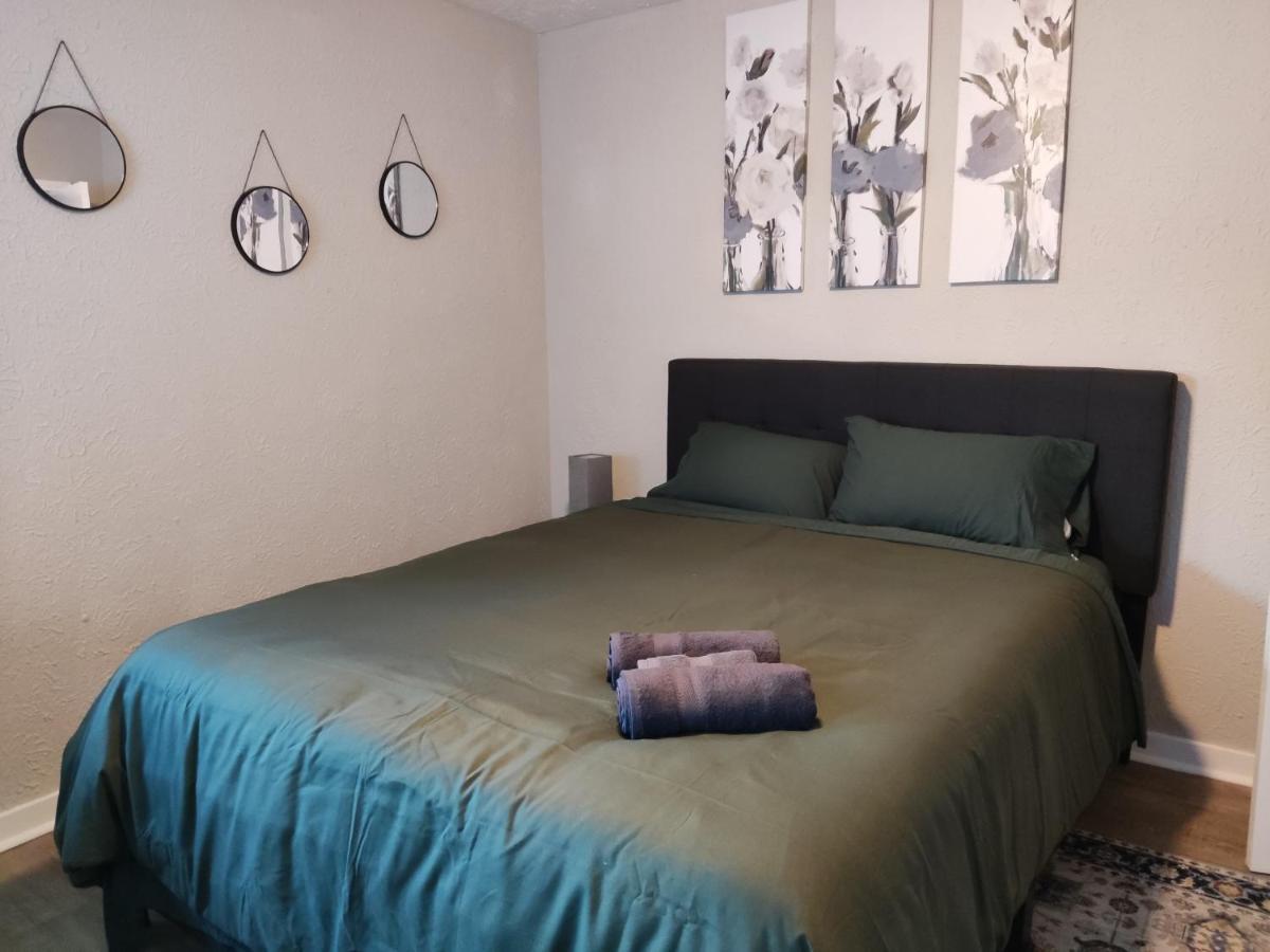 Tranquil Oasis - Private Rooms -Near Downtown Indianapolis Esterno foto
