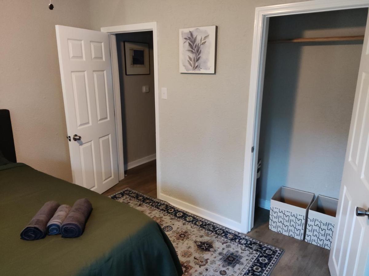 Tranquil Oasis - Private Rooms -Near Downtown Indianapolis Esterno foto