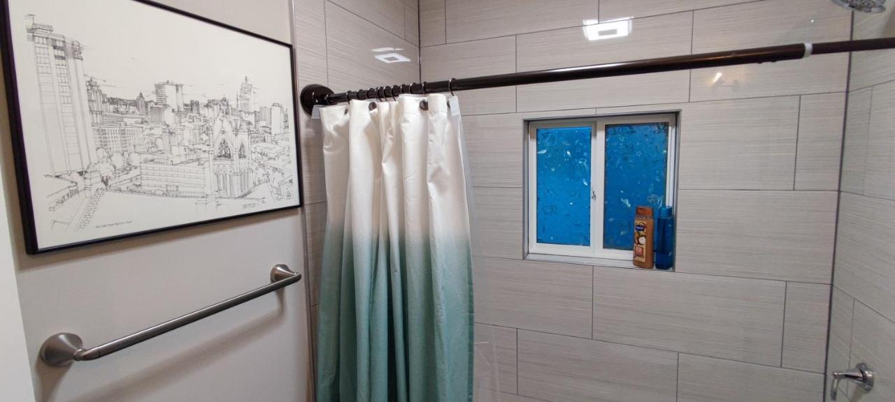 Tranquil Oasis - Private Rooms -Near Downtown Indianapolis Esterno foto