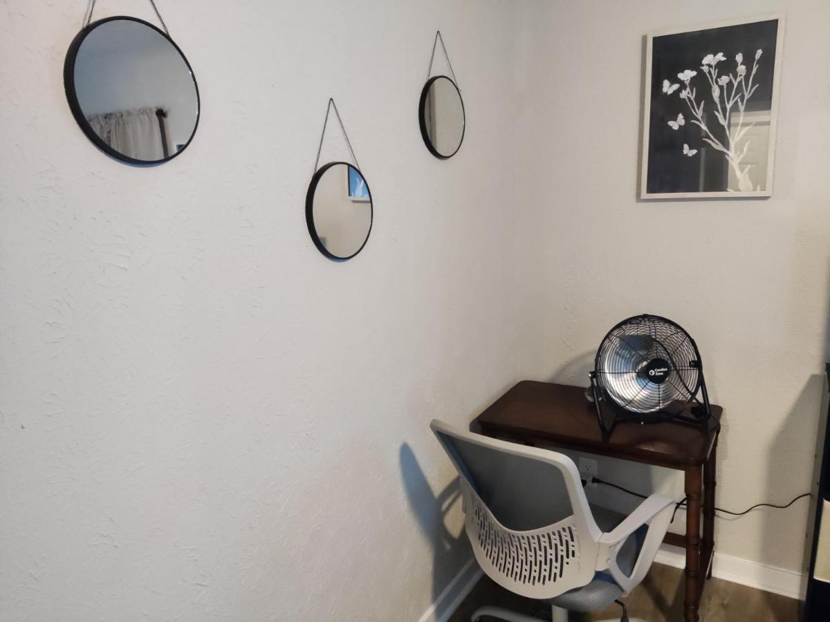 Tranquil Oasis - Private Rooms -Near Downtown Indianapolis Esterno foto