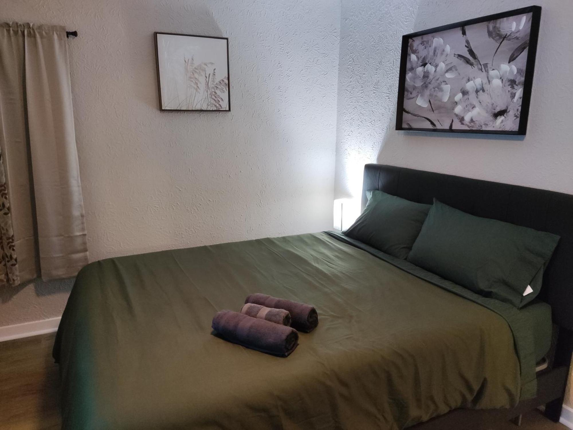 Tranquil Oasis - Private Rooms -Near Downtown Indianapolis Esterno foto