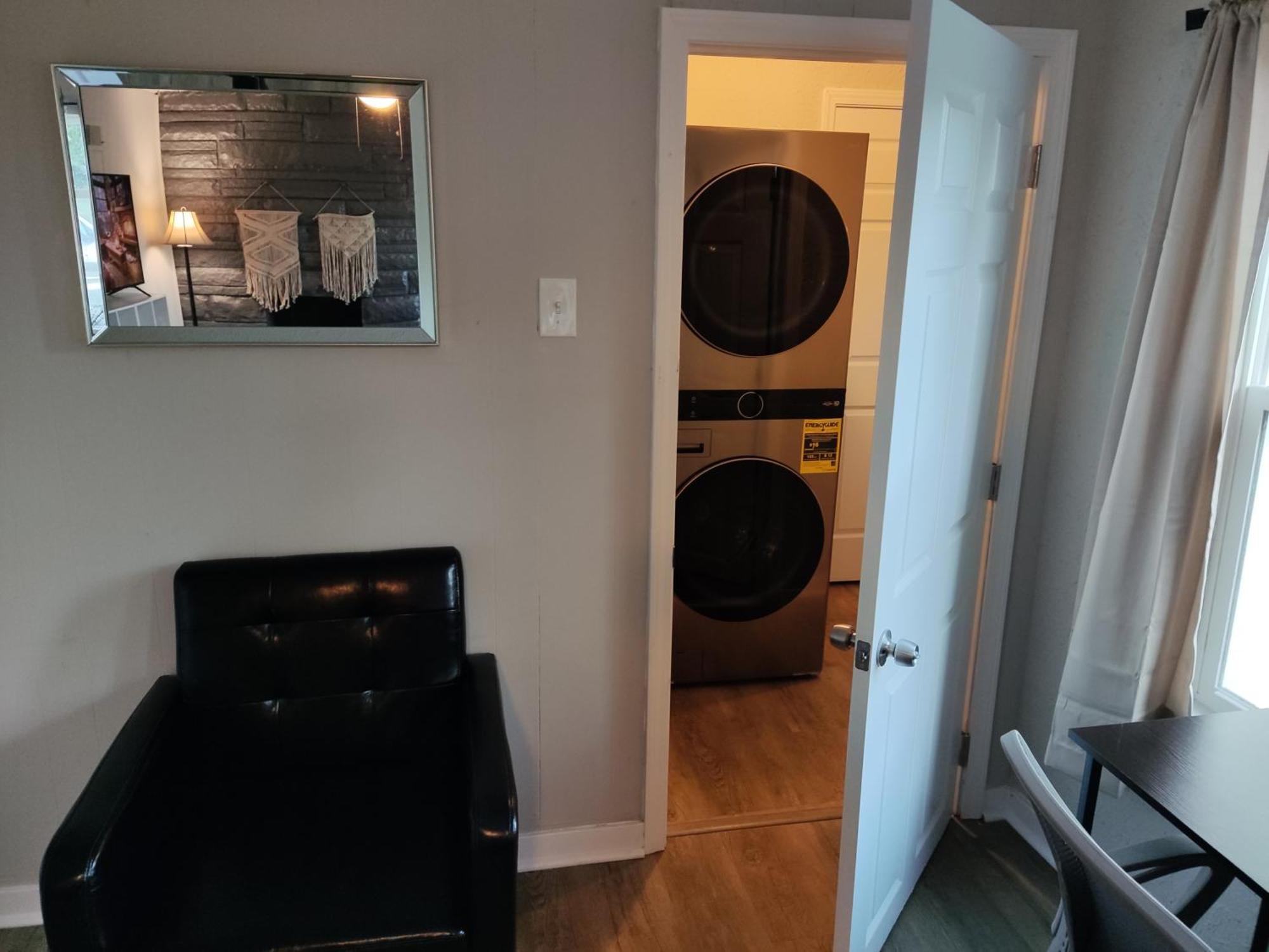 Tranquil Oasis - Private Rooms -Near Downtown Indianapolis Esterno foto